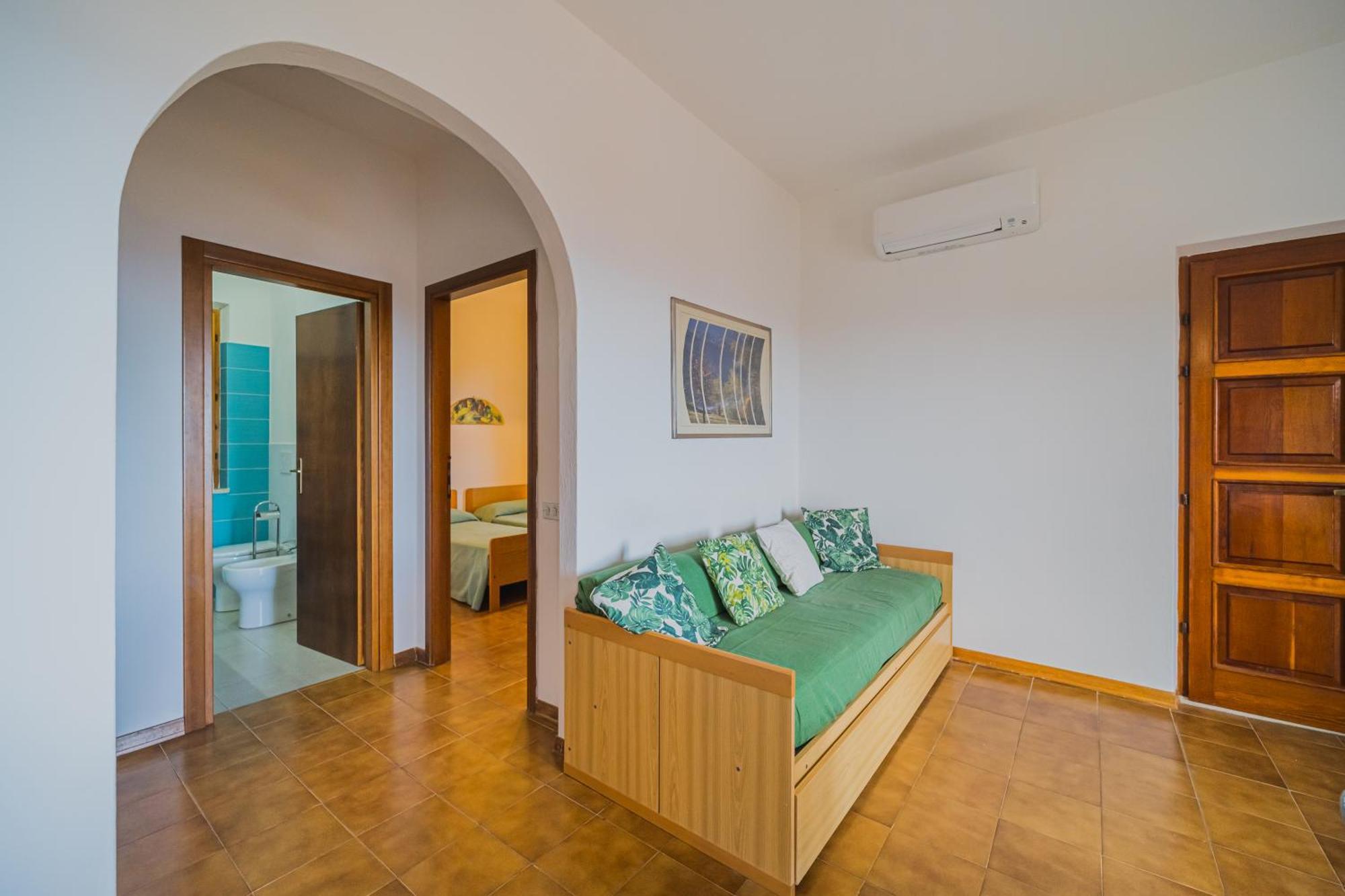 Appartamenti Casa Sant'Andrea - Goelba Exterior photo