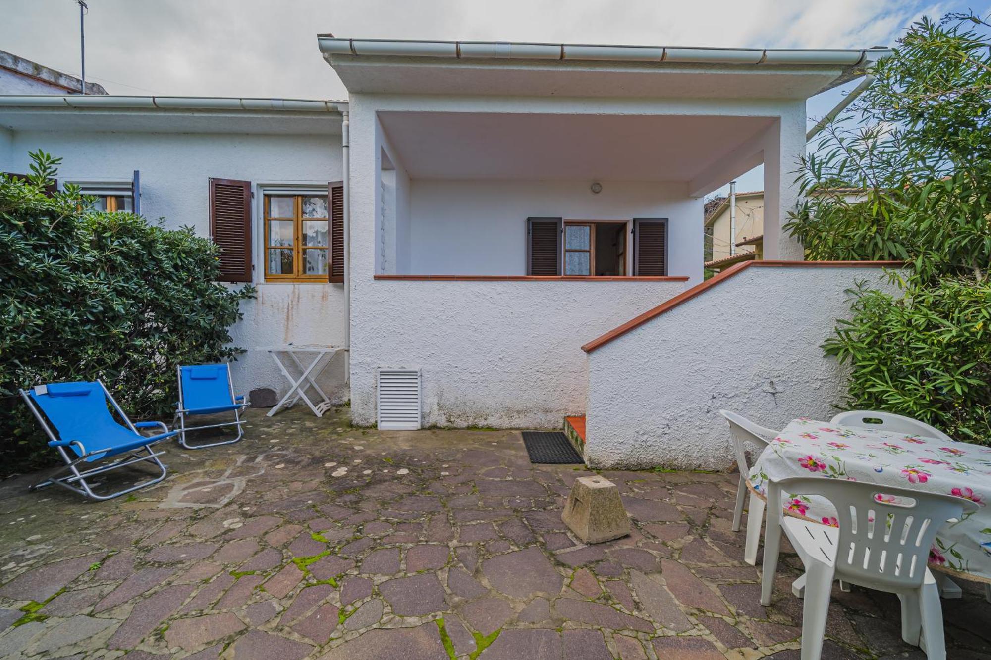 Appartamenti Casa Sant'Andrea - Goelba Exterior photo